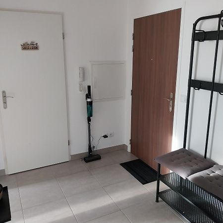 Appartement Cosy Proche Disney Ferrières-en-Brie Esterno foto