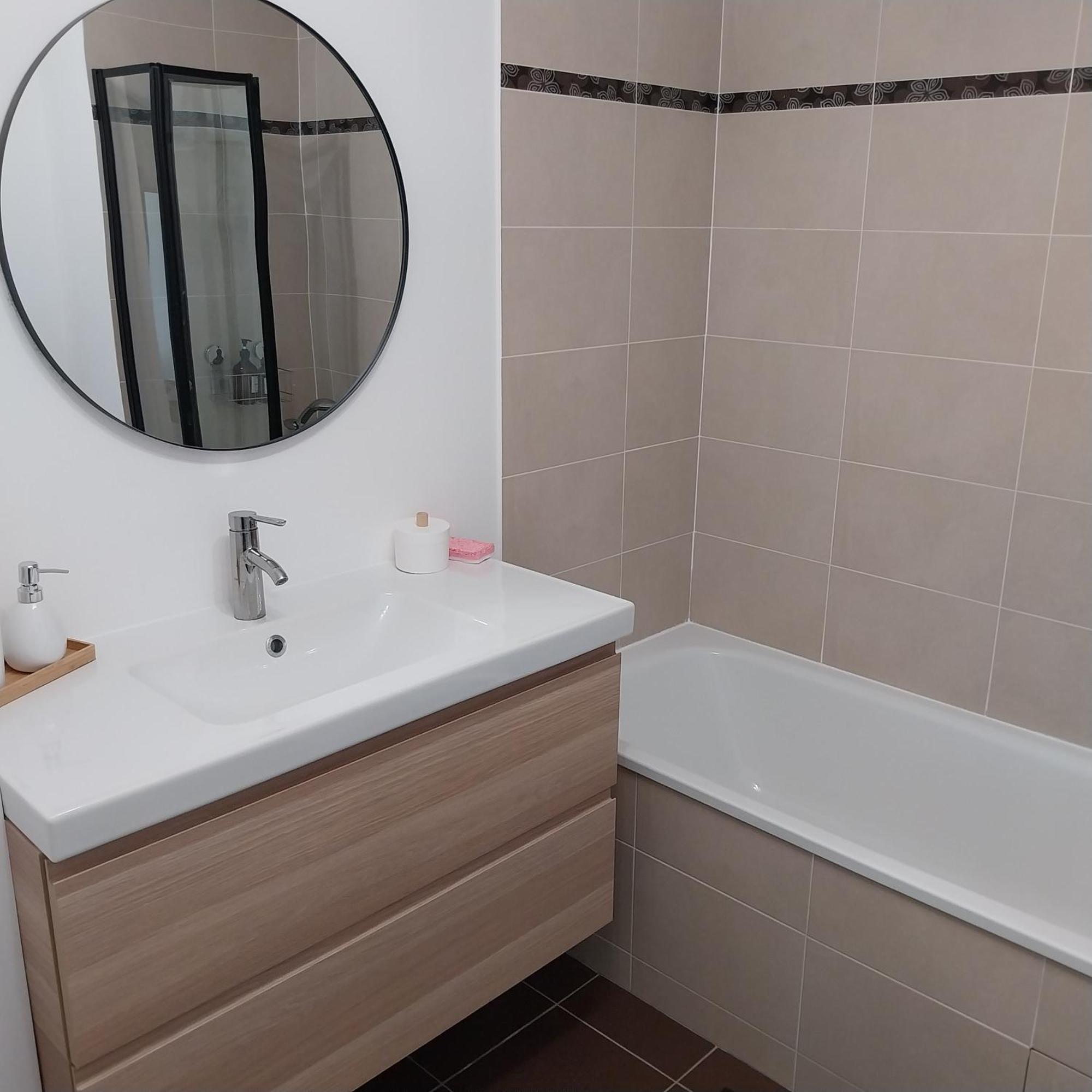 Appartement Cosy Proche Disney Ferrières-en-Brie Esterno foto